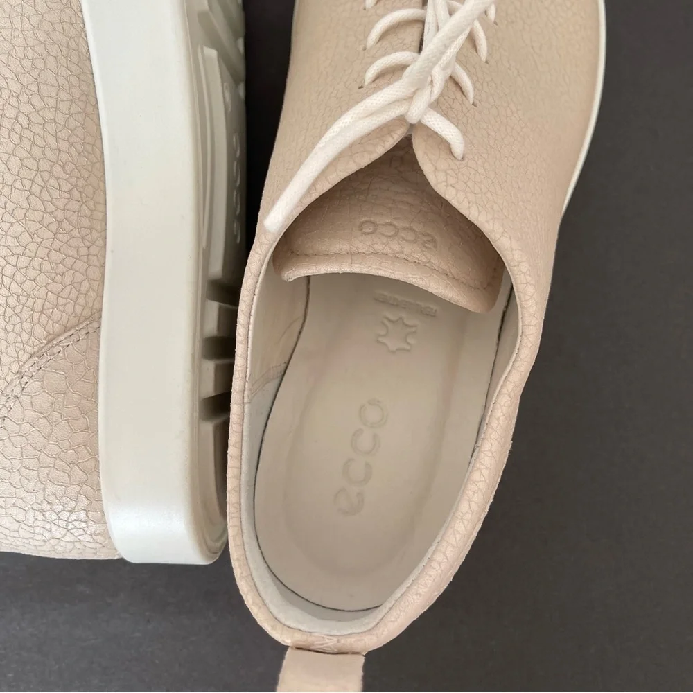 Ecco Gillian Tie Lace Up Sneakers, Size 9.5 - Picture 9 of 13